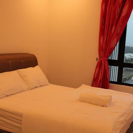 Suasana Suites D'Homestay2 Jb Town Джохор-Бару Экстерьер фото