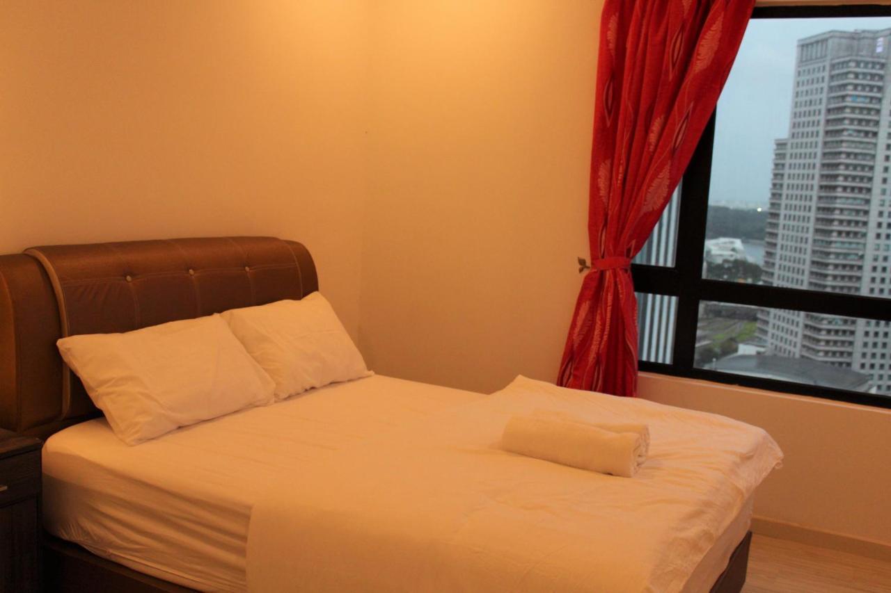 Suasana Suites D'Homestay2 Jb Town Джохор-Бару Экстерьер фото